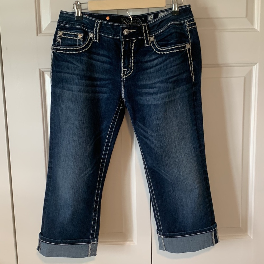 Miss Me Jean Capris Dark Wash Sz 31